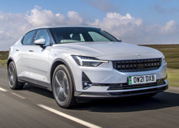 The Rise of Electric Vehicles: A Step Towards a Greener Tomorrow