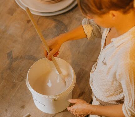 Mixing High-End and Street Fashion