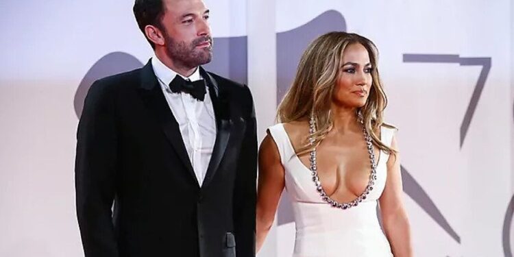 Jennifer Lopez and Ben Affleck Reunite and Spark Dating Rumors