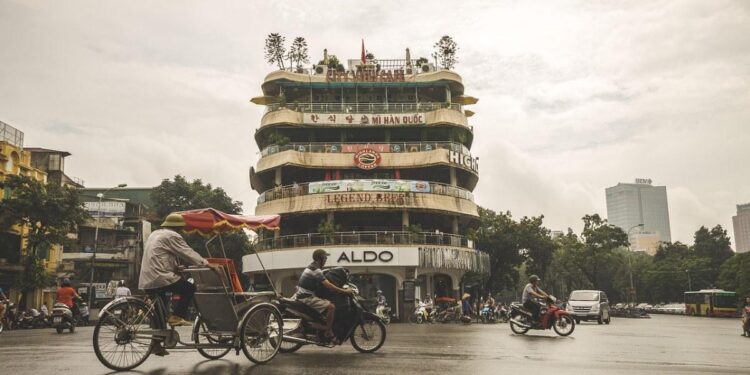 Vietnam Budget Travel Guide 2026: How to Do It for $40 a Day